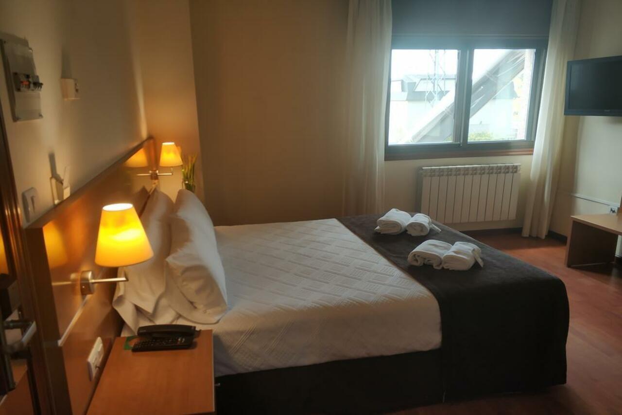 Hotel Avion By Bossh Hotels Vigo Kültér fotó