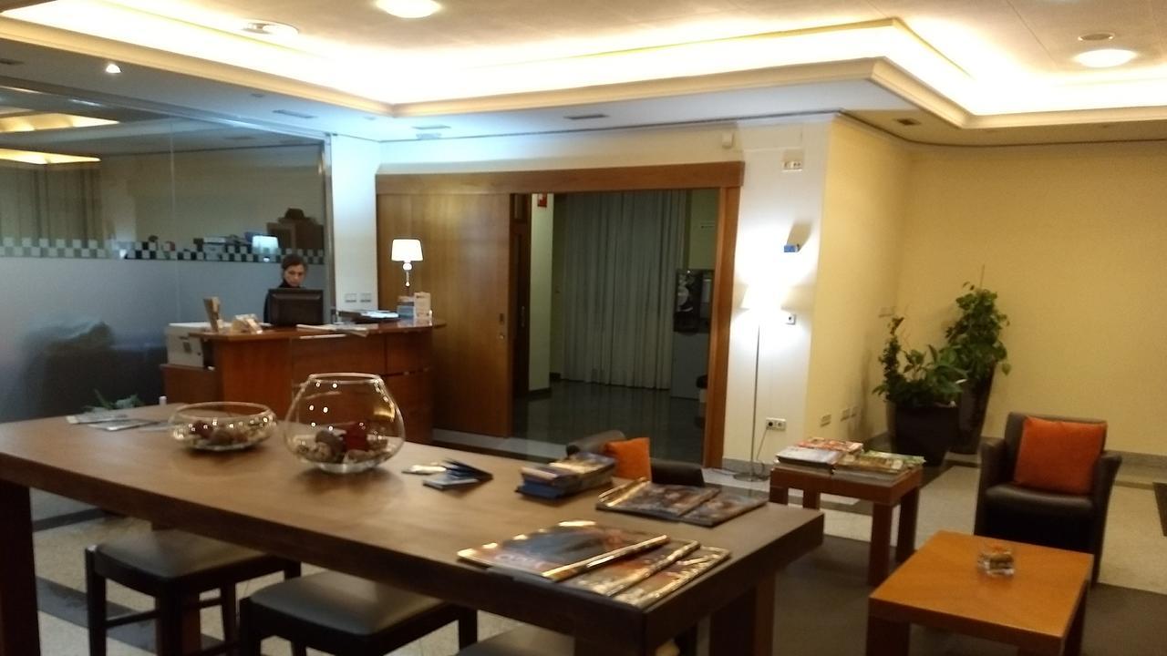 Hotel Avion By Bossh Hotels Vigo Kültér fotó